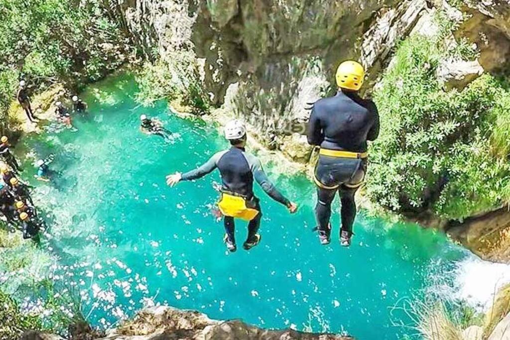 Las Gondolas Y El Mar Almuñécar Dış mekan fotoğraf