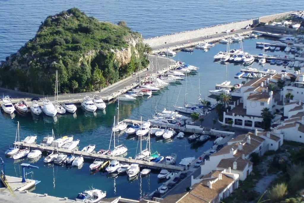 Las Gondolas Y El Mar Almuñécar Dış mekan fotoğraf